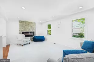 7937 Freehollow Dr, Falls Church, VA 22042 - Photo 14