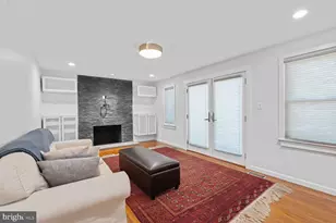 7937 Freehollow Dr, Falls Church, VA 22042 - Photo 16