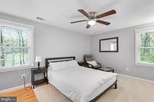 7937 Freehollow Dr, Falls Church, VA 22042 - Photo 26