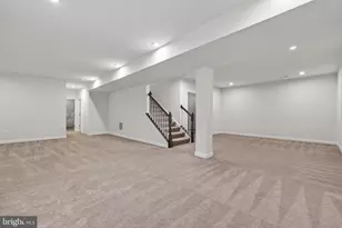 9412 Pattys Ct, Lorton, VA 22079 - Photo 26