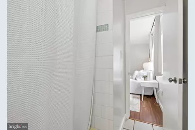 11172 Forest Edge Drive, Reston, VA 20190 - Photo 18