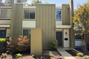 11172 Forest Edge Dr, Reston, VA 20190 - Photo 1
