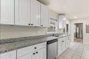 1904 Pimmit Dr, Falls Church, VA 22043 - Photo 6