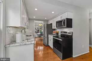 5759 Heritage Hill Dr, Alexandria, VA 22310 - Photo 14