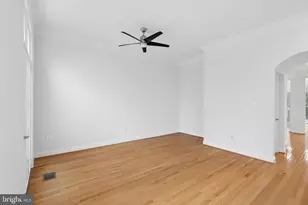 7004 Eastern Red Cedar Ln, McLean, VA 22101 - Photo 18