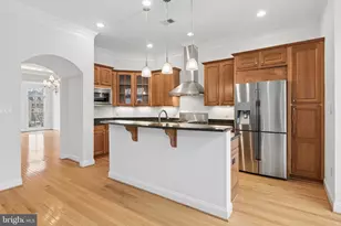 7004 Eastern Red Cedar Ln, McLean, VA 22101 - Photo 12