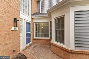 1802 Duffield Ln, Alexandria, VA 22307 - Photo 8