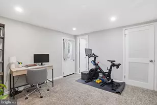 6810 Mayo Ct, Springfield, VA 22150 - Photo 12