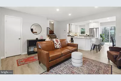 6810 Mayo Court, Springfield, VA 22150 - Photo 4