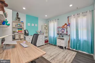 9609 Podium Dr, Vienna, VA 22182 - Photo 24