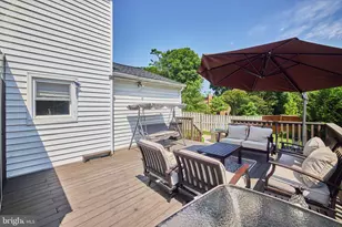 9609 Podium Dr, Vienna, VA 22182 - Photo 32