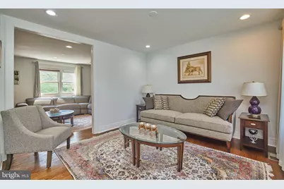 9609 Podium Drive, Vienna, VA 22182 - Photo 6