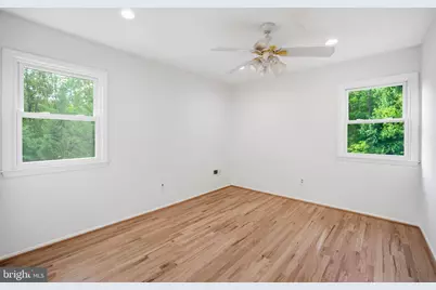 9609 Podium Drive, Vienna, VA 22182 - Photo 24