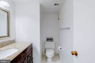 3713 S George Mason Dr, Falls Church, VA 22041 - Photo 36