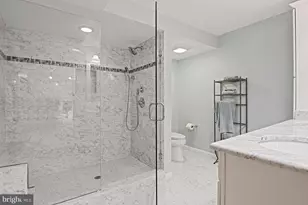 10611 Allenwood Ln, Great Falls, VA 22066 - Photo 46