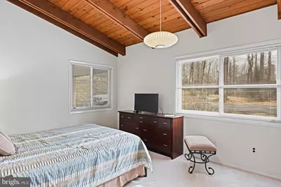 10611 Allenwood Lane, Great Falls, VA 22066 - Photo 34