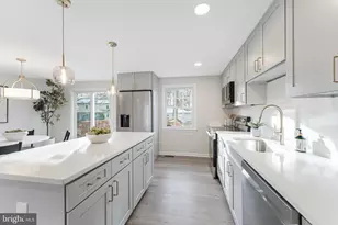 1540 Powells Tavern Pl, Herndon, VA 20170 - Photo 18