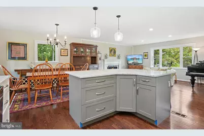 6542 Hitt Avenue, McLean, VA 22101 - Photo 10