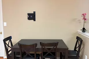 13286 Holly Meadow Ln, Herndon, VA 20171 - Photo 10