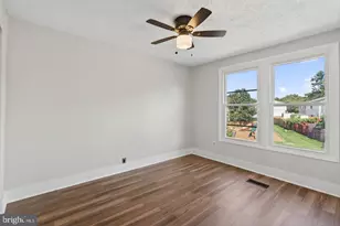 8336 Claremont Woods Dr, Alexandria, VA 22309 - Photo 12