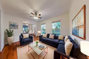 1379 Dominion Ridge Ln, Herndon, VA 20170 - Photo 10