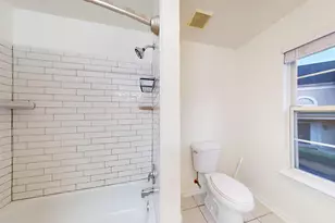 1379 Dominion Ridge Ln, Herndon, VA 20170 - Photo 46