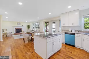 14216 Hartwood Ct, Centreville, VA 20121 - Photo 20