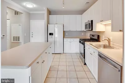 9480 Virginia Center Boulevard #308, Vienna, VA 22181 - Photo 4