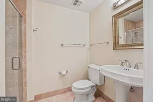 8220 Crestwood Heights Dr, McLean, VA 22102 - Photo 18