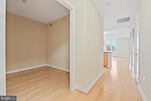 8220 Crestwood Heights Dr, McLean, VA 22102 - Photo 16