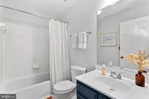 1396 Park Garden Ln, Reston, VA 20194 - Photo 36