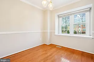 8826 Surveyors Pl, Springfield, VA 22152 - Photo 20