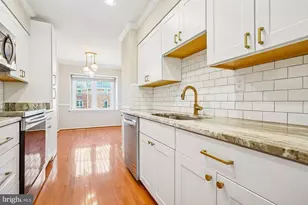 8826 Surveyors Pl, Springfield, VA 22152 - Photo 16