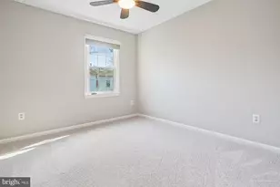 8826 Surveyors Pl, Springfield, VA 22152 - Photo 26