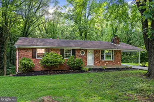 5232 Ampthill Dr, Alexandria, VA 22312 - Photo 1