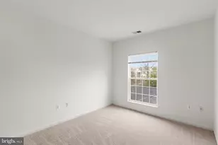 4131 Fountainside Ln, Fairfax, VA 22030 - Photo 18