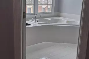 3935 Barcroft Mews Ct, Falls Church, VA 22041 - Photo 10