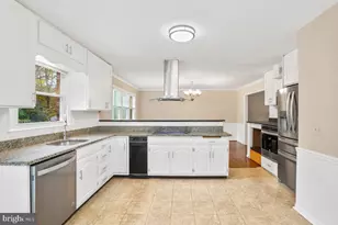 6871 Churchill Rd, McLean, VA 22101 - Photo 10