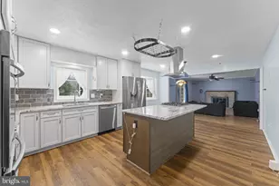 5504 Teak Ct, Alexandria, VA 22309 - Photo 8