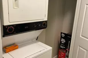 4144 Fountainside Ln, Fairfax, VA 22030 - Photo 16