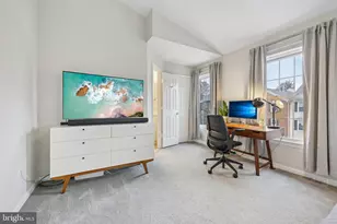 2010 Pieris Ct, Vienna, VA 22182 - Photo 26