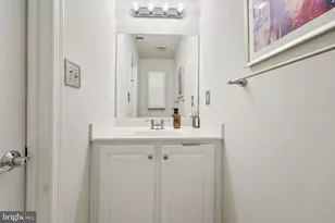 2010 Pieris Ct, Vienna, VA 22182 - Photo 38