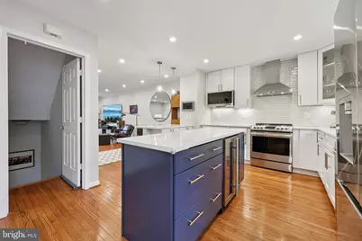 2010 Pieris Court, Vienna, VA 22182 - Photo 6