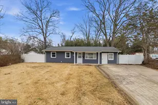 4220 Fairglen Dr, Alexandria, VA 22309 - Photo 6