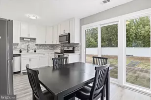 4220 Fairglen Dr, Alexandria, VA 22309 - Photo 12