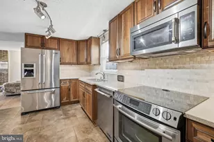 7905 Steadman St, Alexandria, VA 22309 - Photo 8