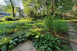 2410 Drexel St, Vienna, VA 22180 - Photo 40