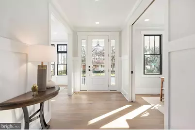 1022 Hillcrest Drive SW, Vienna, VA 22180 - Photo 34