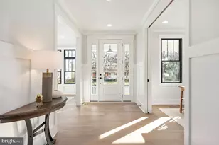 1022 Hillcrest Dr SW, Vienna, VA 22180 - Photo 34