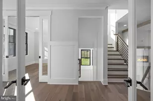 1022 Hillcrest Dr SW, Vienna, VA 22180 - Photo 92